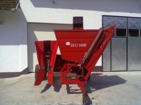 Slika PU_BB/slike vijesti/jednoredni-berac-kukuruza-sip-eko-3500-slika-25499938[1].jpg